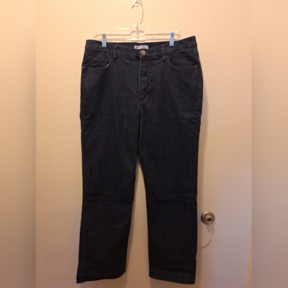 Lee Classic Fit Straight Leg Jeans
